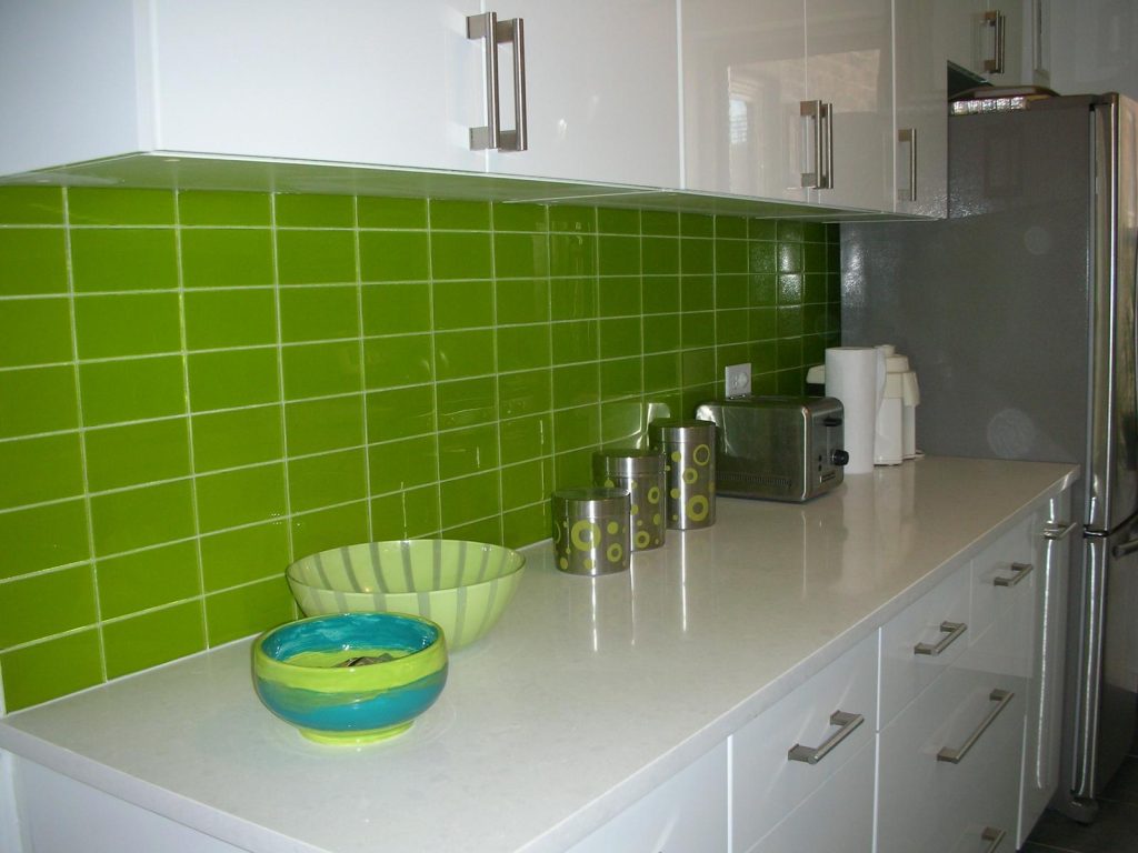 Manhattan Flat Tile Express